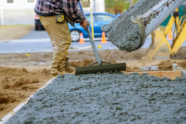 Best Concrete Sidewalk Installation in Owosso, MI